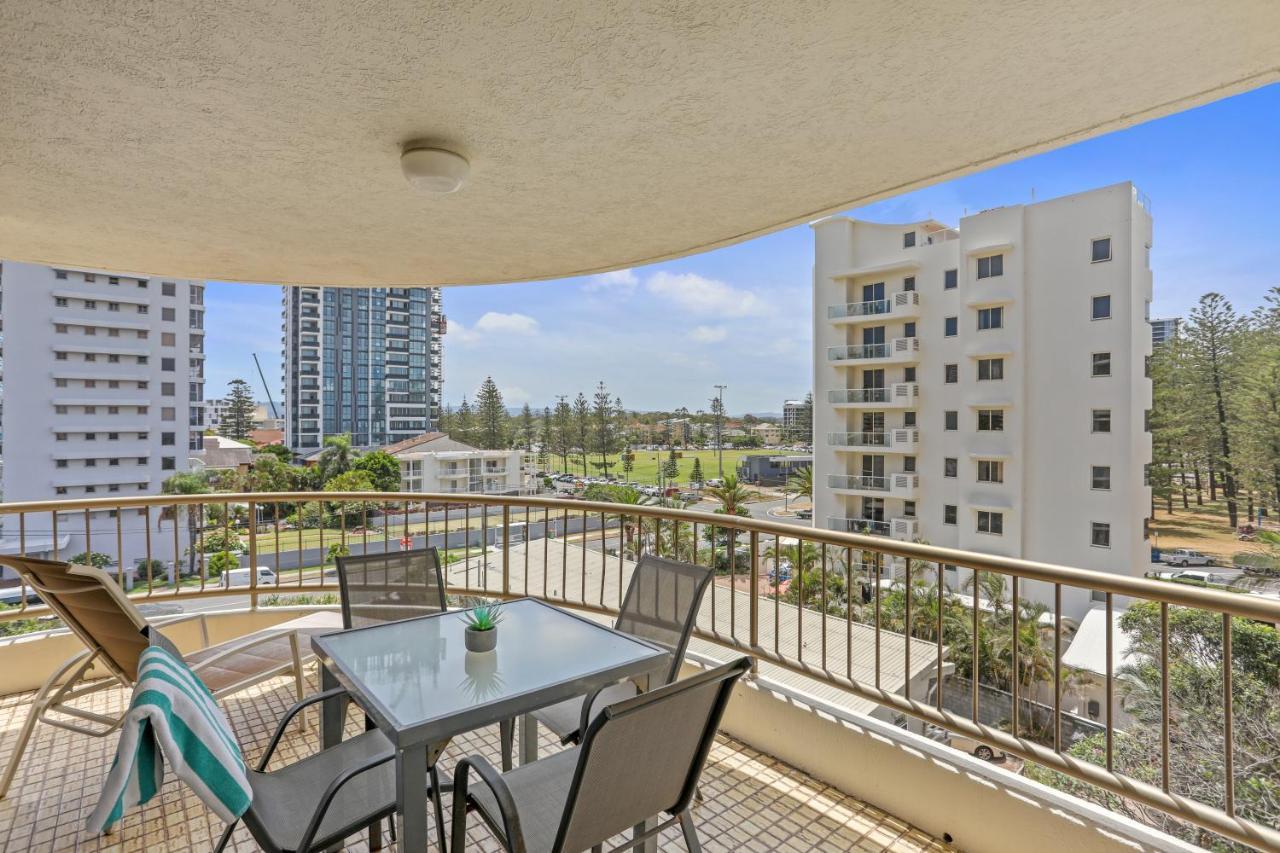 Boulevard North Holiday Apartments Голд-Кост Экстерьер фото